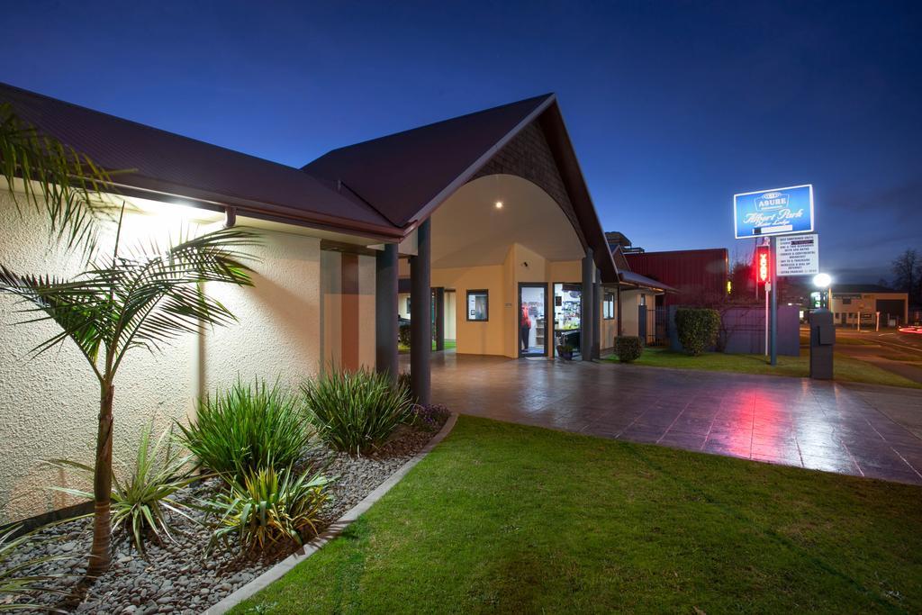 Asure Albert Park Motor Lodge Te Awamutu Esterno foto